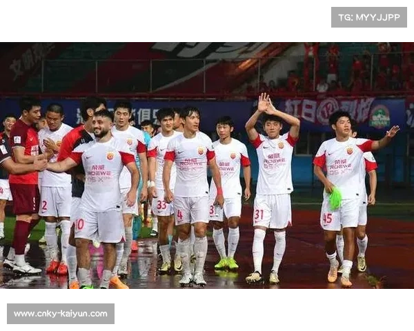 莫斯科迪纳摩官方宣布租借柏林联合前锋贝克尔加盟助力新赛季 莫斯科迪纳摩官方宣布租借柏林联合前锋贝克尔加盟助力新赛季